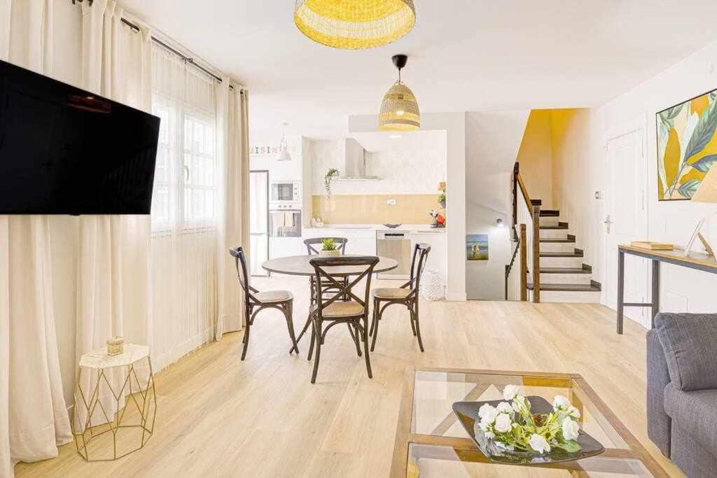 La Favorita Preciosa Villa Con Piscina Privada Corralejo Exteriér fotografie